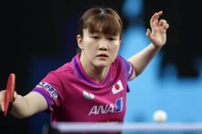 和女团的 和女团的